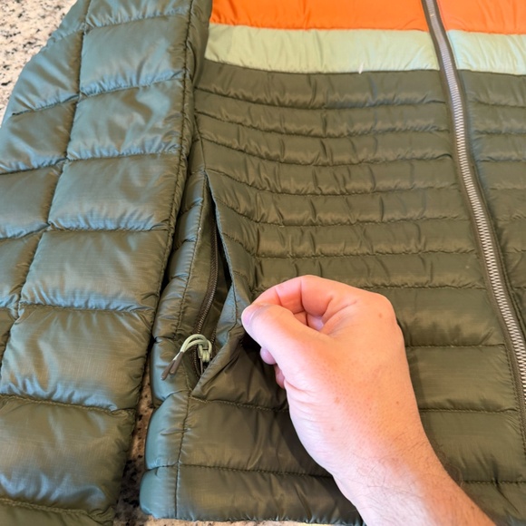 Cotopaxi Fuego Down Jacket - Small - Picture 3 of 7
